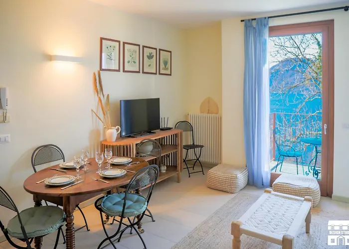 Grabbia 6 By Design Apartament *