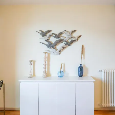 Apartment Grabbia 6 By Design